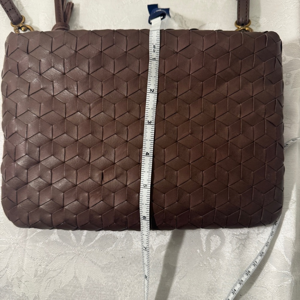 MADEWELL The Puff Crossbody Bag Woven Leather Edition Chocolate Brown - Picture 6 of 7